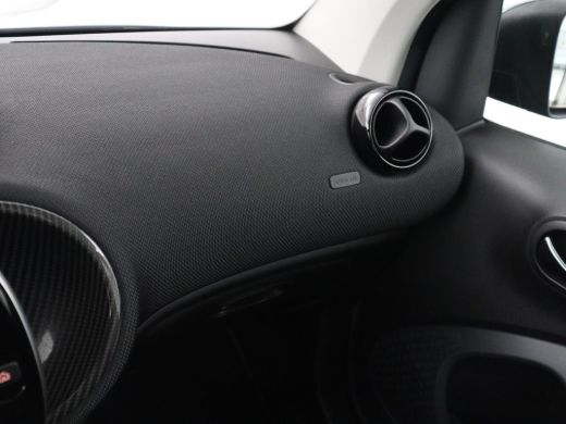 Smart Fortwo EQ Comfort PLUS 18 kWh | SOH 91.8% | Leder | Panoramadak | Stoelverwarming | Camera | Bluetooth |... ActivLease financial lease