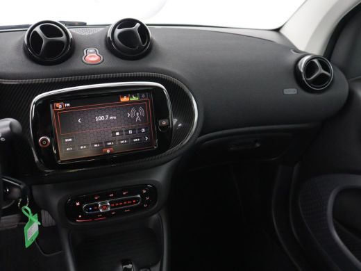 Smart Fortwo EQ Comfort PLUS 18 kWh | SOH 91.8% | Leder | Panoramadak | Stoelverwarming | Camera | Bluetooth |... ActivLease financial lease