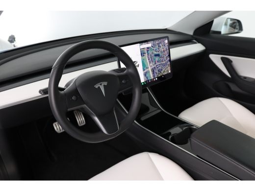Tesla Model 3 Performance AWD 75 kWh | Leder | Adaptive Cruise | Elektr Stoelen + mem | 20 inch | Carbon afwerk... ActivLease financial lease