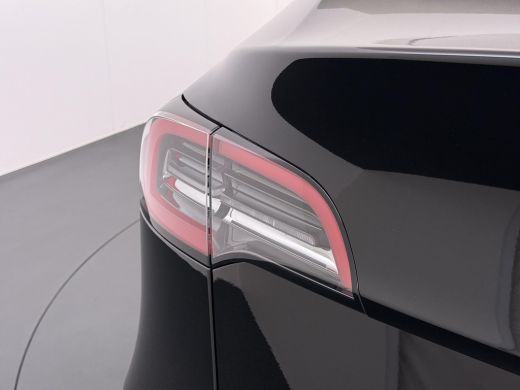 Tesla Model Y Long Range AWD 75 kWh SOH 95% | UNIEKE KM-STAND 37.000 KM | HW3/FSD3 | TESLA FABRIEKSGARANTIE T/M... ActivLease financial lease