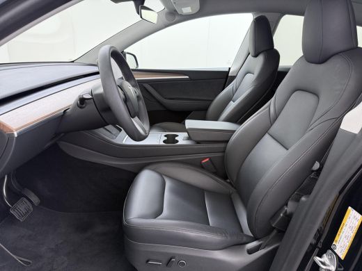 Tesla Model Y Long Range AWD 75 kWh SOH 95% | UNIEKE KM-STAND 37.000 KM | HW3/FSD3 | TESLA FABRIEKSGARANTIE T/M... ActivLease financial lease