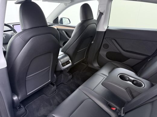 Tesla Model Y Long Range AWD 75 kWh SOH 95% | UNIEKE KM-STAND 37.000 KM | HW3/FSD3 | TESLA FABRIEKSGARANTIE T/M... ActivLease financial lease