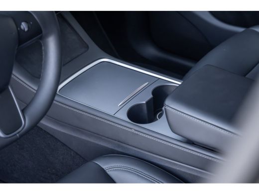 Tesla Model Y Performance AWD 75 kWh | Trekhaak | Panoramadak | Dodehoek detectie | 21'' | Memory | Leder | Aut... ActivLease financial lease