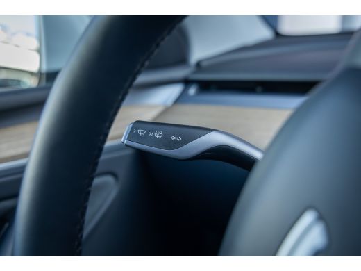 Tesla Model Y Performance AWD 75 kWh | Trekhaak | Panoramadak | Dodehoek detectie | 21'' | Memory | Leder | Aut... ActivLease financial lease