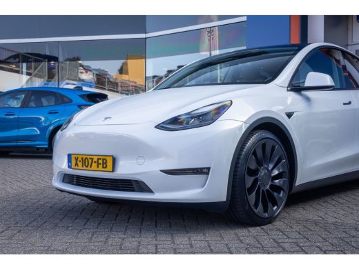 Tesla Model Y Performance AWD 75 kWh | Trekhaak | Panoramadak | Dodehoek detectie | 21'' | Memory | Leder | Aut... ActivLease financial lease