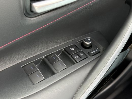 Toyota Corolla Touring Sports 2.0 Hybrid Executive | Pano | HUD | ACC | JBL | Keyless | 18 inch ActivLease financial lease
