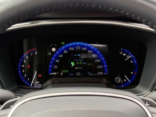 Toyota Corolla Touring Sports 2.0 Hybrid Executive | Pano | HUD | ACC | JBL | Keyless | 18 inch ActivLease financial lease