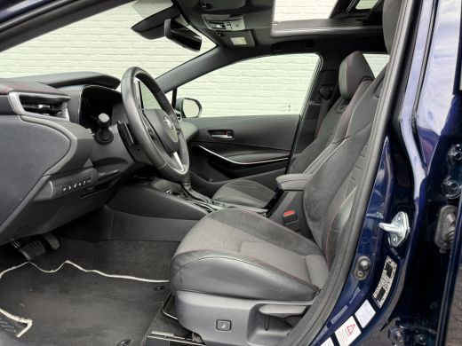 Toyota Corolla Touring Sports 2.0 Hybrid Executive | Pano | HUD | ACC | JBL | Keyless | 18 inch ActivLease financial lease