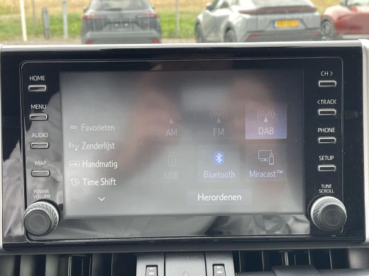 Toyota RAV4 2.5 Hybrid Dynamic **TREKHAAK/ DODEHOEK DETECTIE/ KEYLESS** ActivLease financial lease