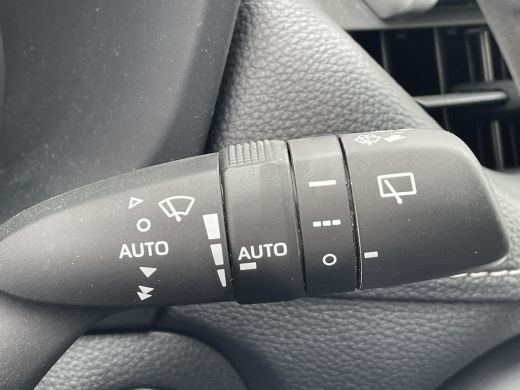 Toyota RAV4 2.5 Hybrid Dynamic **TREKHAAK/ DODEHOEK DETECTIE/ KEYLESS** ActivLease financial lease