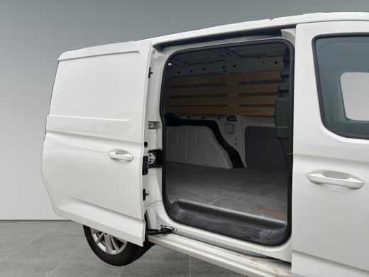 Volkswagen Caddy 2.0 TDI Style 102PK | Trekhaak | App connect | Reservewiel | Ergo stoel ActivLease financial lease