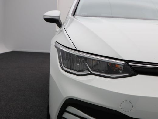 Volkswagen Golf 1.0 TSi 115 Pk Life | Adaptive cruise | Climatronic | Navigatie | CarPlay | 16 Inch | 83.232 Km !! ActivLease financial lease