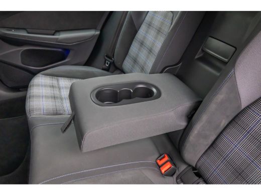 Volkswagen Golf 1.4 eHybrid GTE PHEV 245PK | Stoel+stuur verwarming | Cruise adaptief | Apple Carplay/Android Aut... ActivLease financial lease