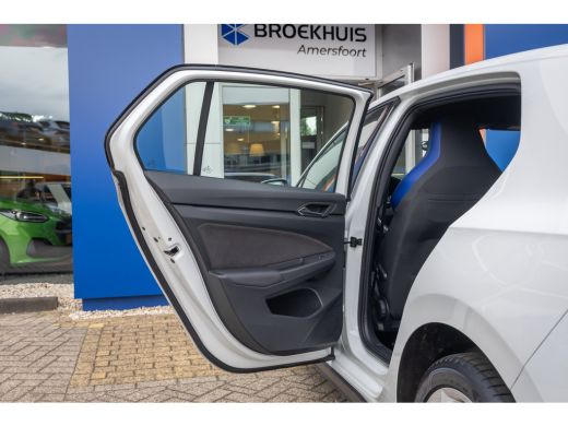 Volkswagen Golf 1.4 eHybrid GTE PHEV 245PK | Stoel+stuur verwarming | Cruise adaptief | Apple Carplay/Android Aut... ActivLease financial lease