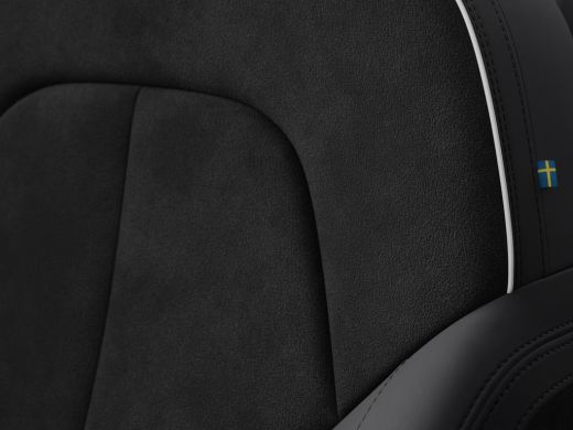 Volvo  EC40 Twin Motor Ultra Europa 82 kWh | Achterbank verwarmd | Apple Carplay/Android Auto|telefoonintegra... ActivLease financial lease