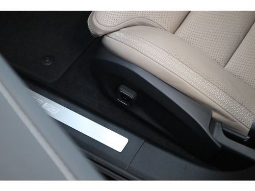 Volvo  ES90 Twin Motor Ultra Launch Edition 106 kWh | 22" 5-Y-spaaks Glossy Black Diamond Cut | Achterstoelen... ActivLease financial lease