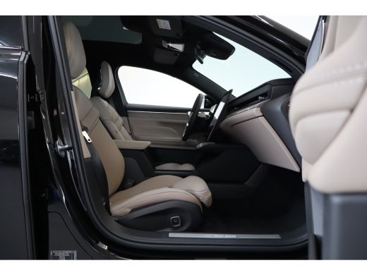 Volvo  ES90 Twin Motor Ultra Launch Edition 106 kWh | 22" 5-Y-spaaks Glossy Black Diamond Cut | Achterstoelen... ActivLease financial lease