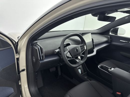 Volvo  EX30 P5 Long Range Ultra Europa 69 kWh | Apple Carplay/Android Auto|telefoonintegratie premium | Dodeh... ActivLease financial lease