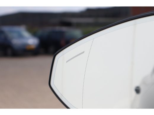 Volvo  EX30 Single Motor Extended Range Plus 69 kWh | Harman Kardon | BLIS | Warmtepomp | ActivLease financial lease