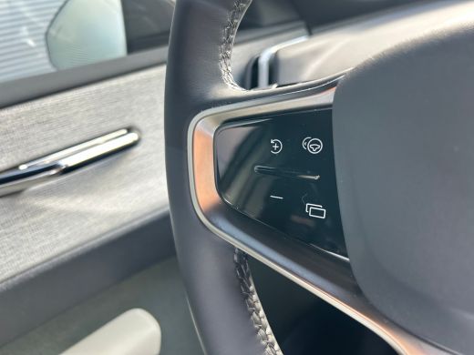 Volvo  EX30 Single Motor Plus 51 kWh | Climate Pakket | Camera | Pilot Assist | Harman/Kardon | ActivLease financial lease