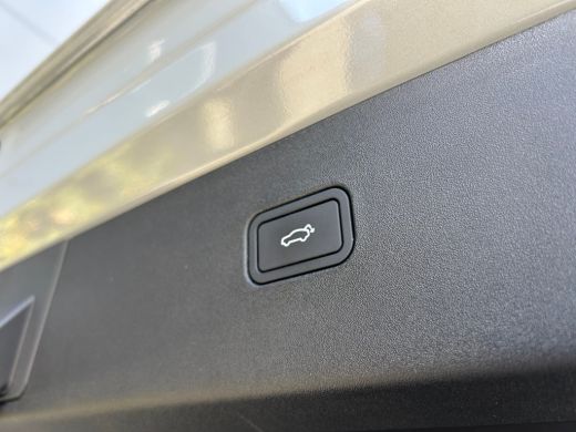 Volvo  EX30 Single Motor Plus 51 kWh | Climate Pakket | Camera | Pilot Assist | Harman/Kardon | ActivLease financial lease