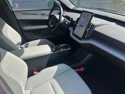 Volvo  EX30 Single Motor Plus 51 kWh | Climate Pakket | Camera | Pilot Assist | Harman/Kardon | ActivLease financial lease