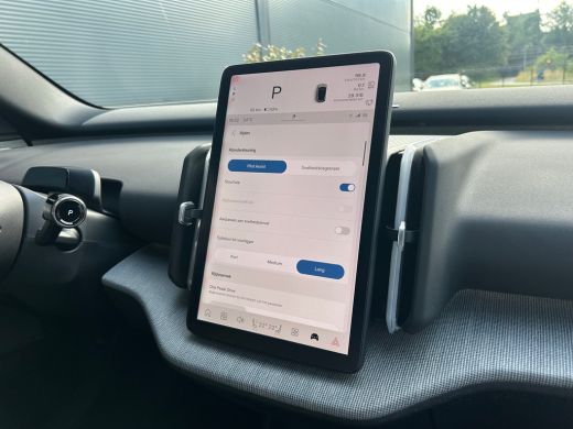 Volvo  EX30 Single Motor Plus 51 kWh | Climate Pakket | Camera | Pilot Assist | Harman/Kardon | ActivLease financial lease