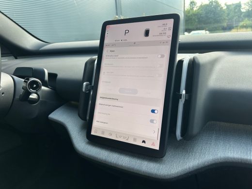 Volvo  EX30 Single Motor Plus 51 kWh | Climate Pakket | Camera | Pilot Assist | Harman/Kardon | ActivLease financial lease