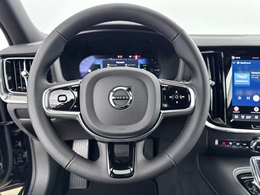 Volvo  V60 T6 Recharge Plus Dark | 19" | Elektr. verst. Sporstoelen | Trekhaak | Getint Glas | Harman Kardon... ActivLease financial lease