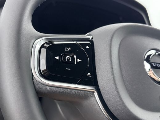 Volvo  V60 T6 Recharge Plus Dark | 19" | Elektr. verst. Sporstoelen | Trekhaak | Getint Glas | Harman Kardon... ActivLease financial lease