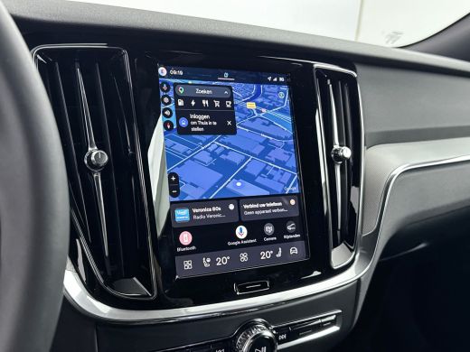 Volvo  V60 T6 Recharge Plus Dark | 19" | Elektr. verst. Sporstoelen | Trekhaak | Getint Glas | Harman Kardon... ActivLease financial lease