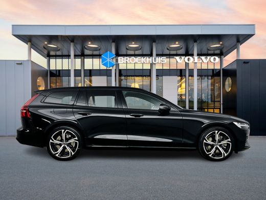 Volvo  V60 T6 Recharge Plus Dark | 19" | Elektr. verst. Sporstoelen | Trekhaak | Getint Glas | Harman Kardon... ActivLease financial lease