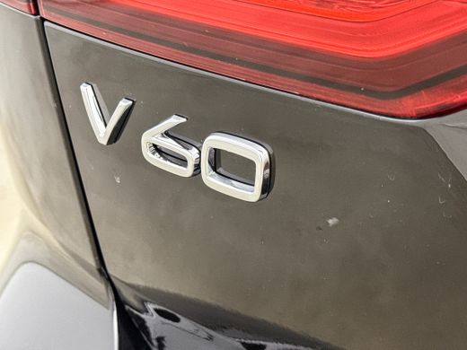 Volvo  V60 T6 Recharge Plus Dark | 19" | Elektr. verst. Sporstoelen | Trekhaak | Getint Glas | Harman Kardon... ActivLease financial lease