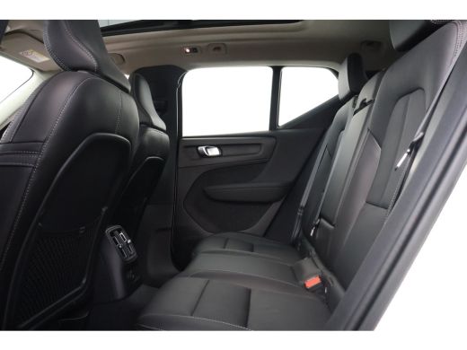 Volvo  XC40 1.5 T4 Plug-in hybrid Ultimate Dark | 360Cam | Leder | Pano | H&K | ActivLease financial lease