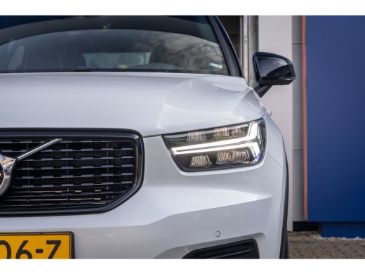 Volvo  XC40 1.5 T4 Recharge R-Design | Apple Carplay/Android Auto | panorama-dak | Keyless entry/Start | 360 ... ActivLease financial lease