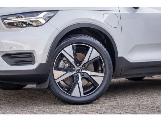 Volvo  XC40 1.5 T4 Recharge R-Design | Apple Carplay/Android Auto | panorama-dak | Keyless entry/Start | 360 ... ActivLease financial lease