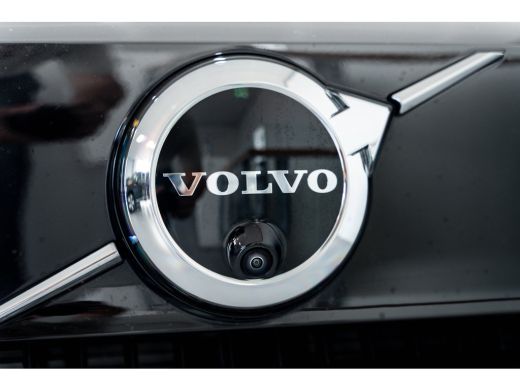 Volvo  XC40 252PK Extended Range Ultimate 82 kWh | Panoramadak | Adap Cruise | Getint Glas | Memory ActivLease financial lease
