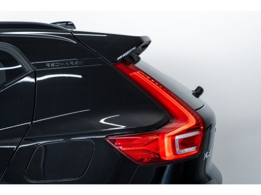 Volvo  XC40 252PK Extended Range Ultimate 82 kWh | Panoramadak | Adap Cruise | Getint Glas | Memory ActivLease financial lease