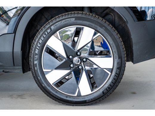 Volvo  XC40 252PK Extended Range Ultimate 82 kWh | Panoramadak | Adap Cruise | Getint Glas | Memory ActivLease financial lease
