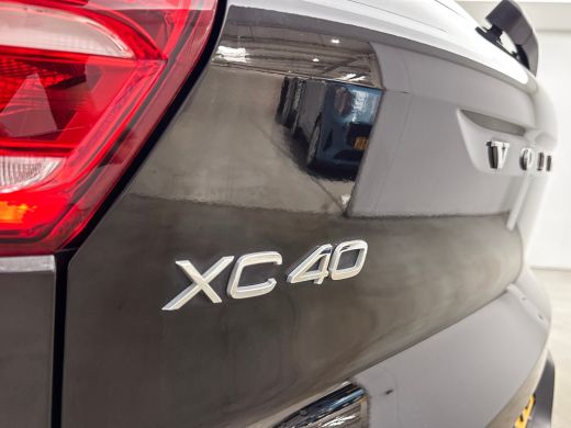 Volvo  XC40 P8 R-Design | 19" | Panoramadak | 360 Camera | Elektr. verst. Stoelen | Harman Kardon | Warmtepom... ActivLease financial lease