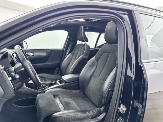 Volvo  XC40 P8 R-Design | 19" | Panoramadak | 360 Camera | Elektr. verst. Stoelen | Harman Kardon | Warmtepom... ActivLease financial lease