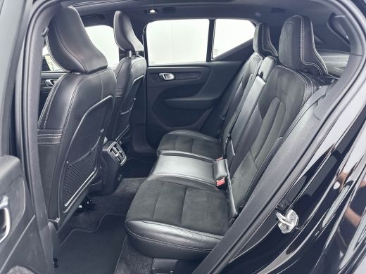 Volvo  XC40 P8 R-Design | 19" | Panoramadak | 360 Camera | Elektr. verst. Stoelen | Harman Kardon | Warmtepom... ActivLease financial lease