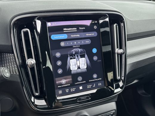 Volvo  XC40 P8 R-Design | 19" | Panoramadak | 360 Camera | Elektr. verst. Stoelen | Harman Kardon | Warmtepom... ActivLease financial lease