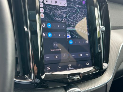 Volvo  XC60 2.0 T6 Plug-in hybrid AWD Plus Dark | Panoramadak | Harman/Kardon | Trekhaak | 360 Camera | ActivLease financial lease