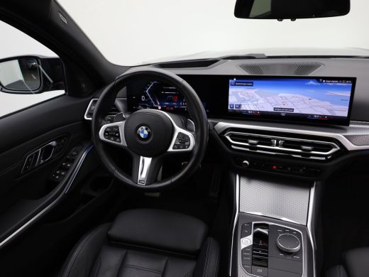 BMW 3 Serie Touring M340i xDrive | Pano | Keyless | Memory | Trekhaak | Laser | Head Up | 19'' | Prijs Rijkla... ActivLease financial lease