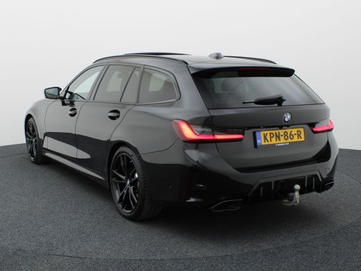 BMW 3 Serie Touring M340i xDrive | Pano | Keyless | Memory | Trekhaak | Laser | Head Up | 19'' | Prijs Rijkla... ActivLease financial lease