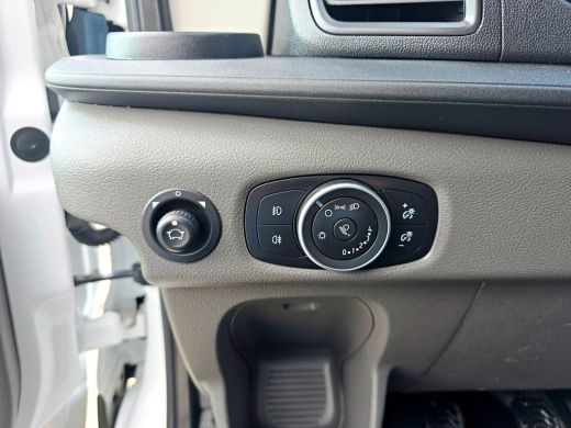 Ford Transit 350 2.0 TDCI L2 H2 - 130 Pk - Euro 6 - Airco - Cruise Control ActivLease financial lease