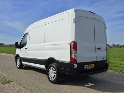 Ford Transit 350 2.0 TDCI L2 H2 - 130 Pk - Euro 6 - Airco - Cruise Control ActivLease financial lease