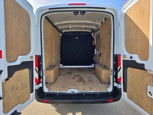 Ford Transit 350 2.0 TDCI L2 H2 - 130 Pk - Euro 6 - Airco - Cruise Control ActivLease financial lease