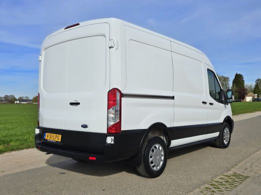 Ford Transit 350 2.0 TDCI L2 H2 - 130 Pk - Euro 6 - Airco - Cruise Control ActivLease financial lease
